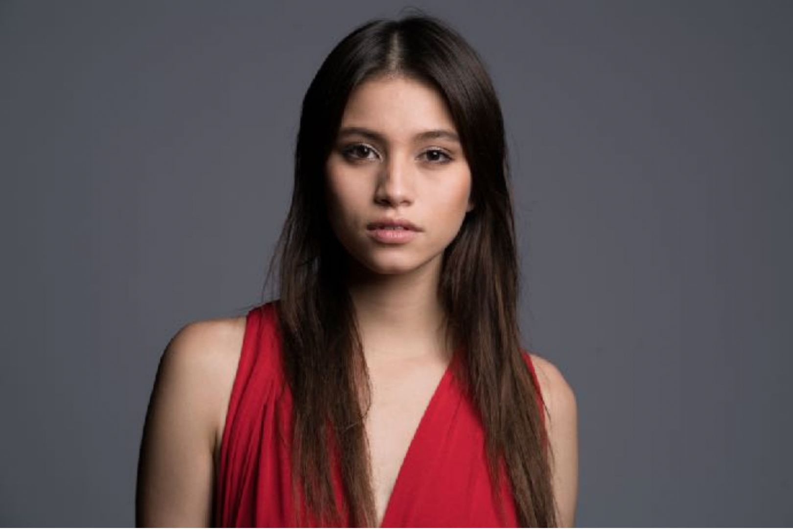 13 portrait femme loop